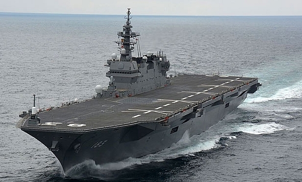 bi mat dang sau sieu tau san bay izumo cua nhat ban