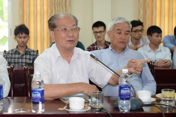 Các “Trưởng lão” hiến kế giúp lọc dầu Dung Quất cac truong lao hien ke giup loc dau dung quat