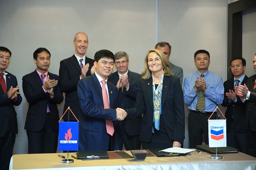 Petrovietnam tiếp nhận 100% cổ phần các công ty và quyền điều hành của Chevron tại Việt Nam