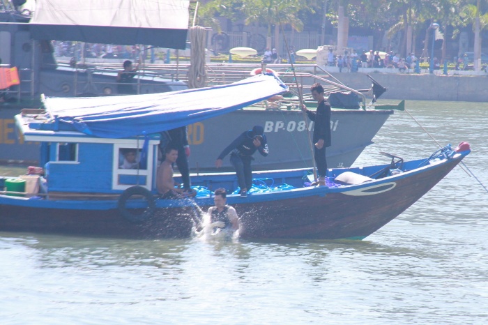 tau bi chim tai da nang co nhieu sai pham tau bi chim tai da nang co nhieu sai pham