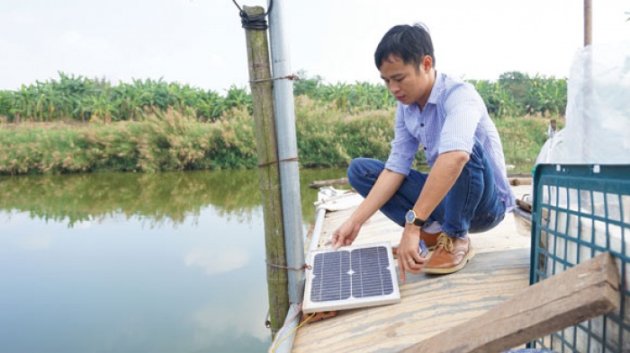Thắp sáng những ngôi nhà thuyền thap sang nhung ngoi nha thuyen