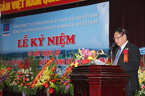 Kéo thả ảnh vào nội dung biên tập