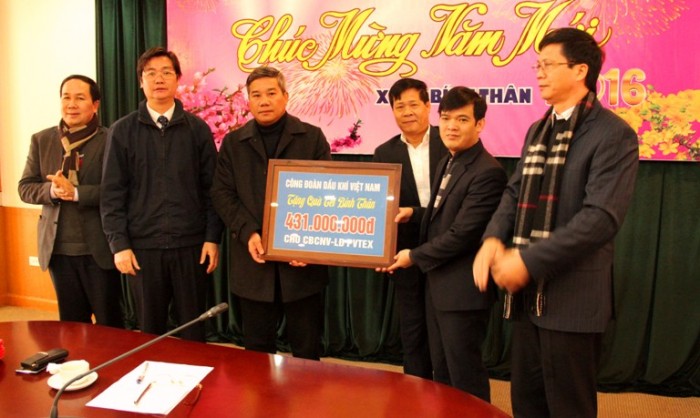 Lãnh đạo PVN chúc tết, động viên CBCNV PVTEX lanh dao pvn chuc tet dong vien cbcnv pvtex