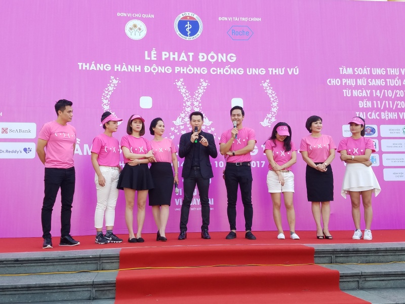 Tầm soát ung thư vú ngay sau khi sang tuổi 40 tam soat ung thu vu ngay sau khi sang tuoi 40