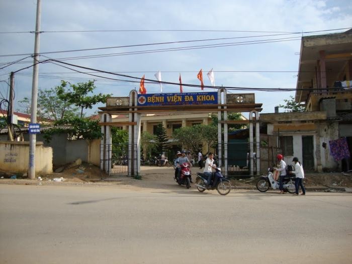phu tho anh em tuong tan tren ban ruou
