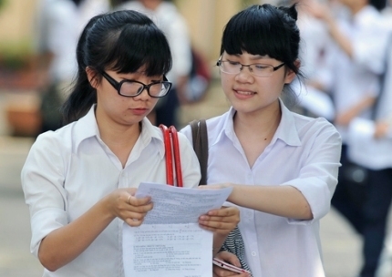 Kéo thả ảnh vào nội dung biên tập