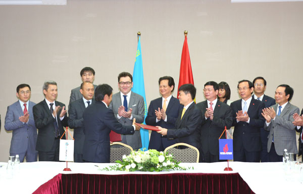 Tập đoàn Dầu khí Việt Nam (Petrovietnam): Mở rộng hợp tác dầu khí với Kazakhstan Tập đoàn Dầu khí Việt Nam (Petrovietnam): Mở rộng hợp tác dầu khí với Kazakhstan