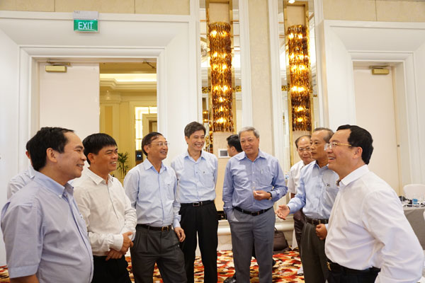 Tọa đàm Lịch sử và Định hướng phát triển của ngành Dầu khí Tọa đàm Lịch sử và Định hướng phát triển của ngành Dầu khí