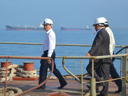 Chủ tịch HĐTVT-PVN Nguyễn Xuân Sơn thăm và chúc Tết Công ty Công nghiệp tầu thủy Dung Quất