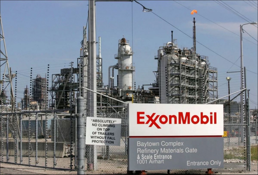 4804_20180226_Exxon_Beaumont_refinery_expansion.jpg