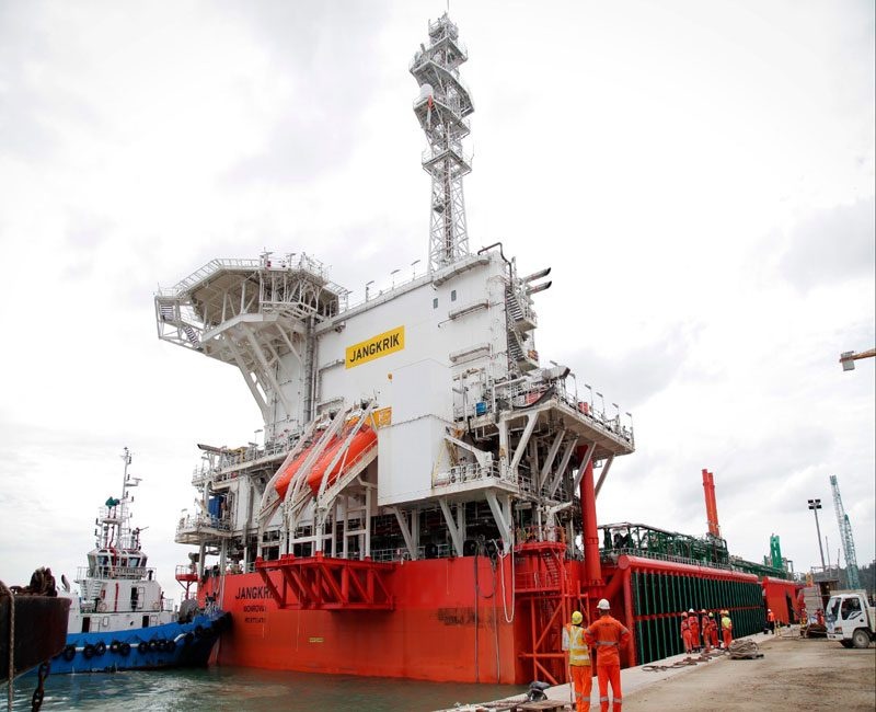 0934_20170517_Eni_delivers_1st_gas_from_Jangkrik_Complex_offshore_Indonesia.jpg