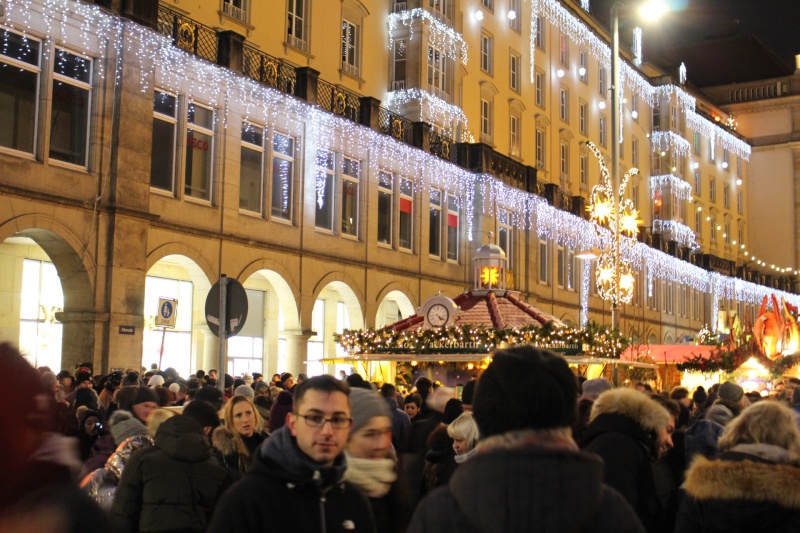 dresden hoi cho giang sinh dep nhat nuoc duc