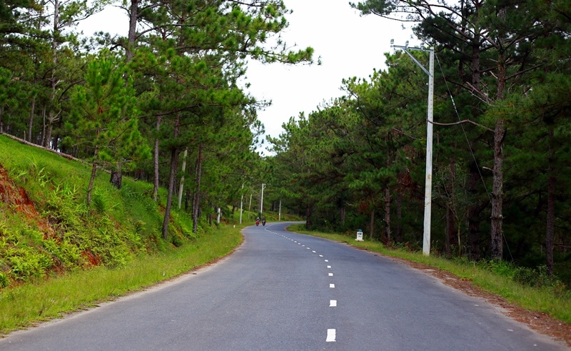 Có một ngôi làng đẹp như cổ tích gần Đà Lạt co mot ngoi lang dep nhu co tich gan da lat