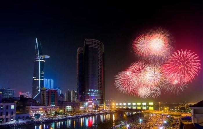 Khám phá vẻ đẹp 'những nẻo đường đất nước' bên hồ Gươm kham pha ve dep nhung neo duong dat nuoc ben ho guom