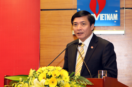 Phấn đấu trở thành nhà sản xuất - kinh doanh điện năng hàng đầu Phấn đấu trở thành nhà sản xuất - kinh doanh điện năng hàng đầu