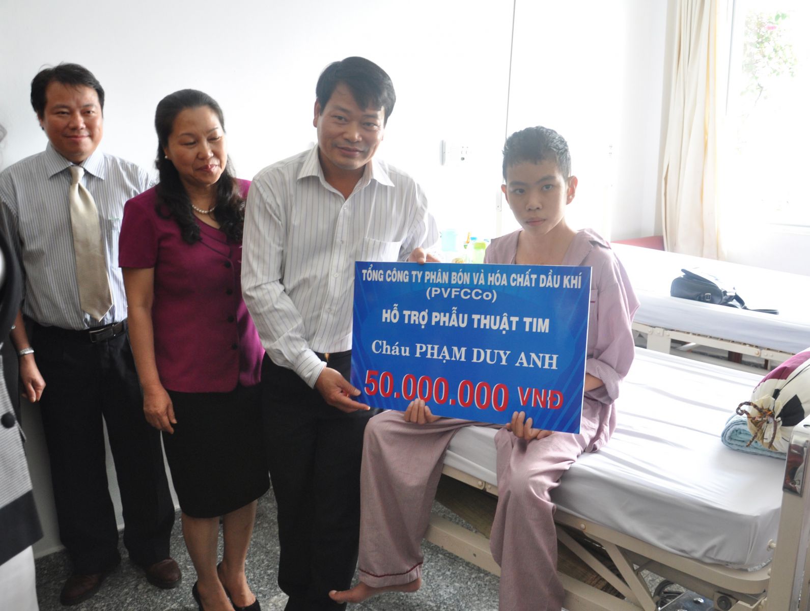 Đoàn công tác của Tổng liên đoàn Lao động Việt Nam đến thăm và làm việc tại PVFCCo Đoàn công tác của Tổng liên đoàn Lao động Việt Nam đến thăm và làm việc tại PVFCCo