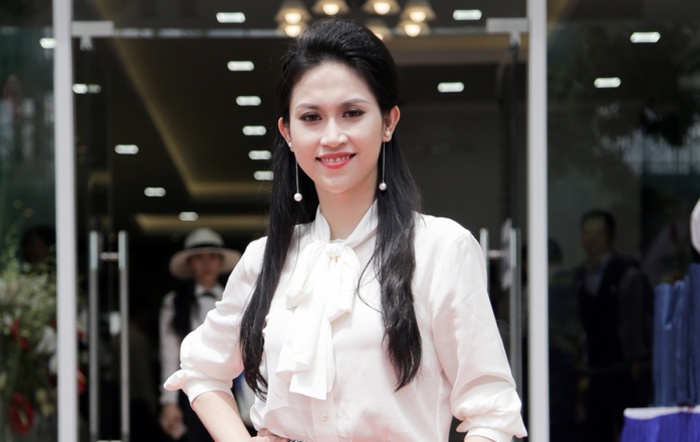 Hoa hậu Thu Vũ chọn nội thất sang trọng cho nhà mới hoa hau thu vu chon noi that sang trong cho nha moi