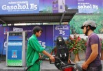 Triển khai thực hiện lộ trình bắt buộc sử dụng xăng E5