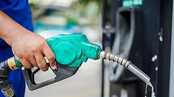 VCCI: Xăng dầu vẫn có thể giảm giá ngay