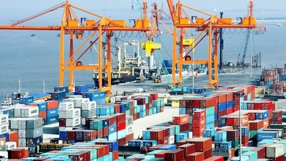 Tổng giá trị xuất nhập khẩu hàng hóa của Việt Nam đạt hơn 337 tỷ USD trong gần 6 tháng