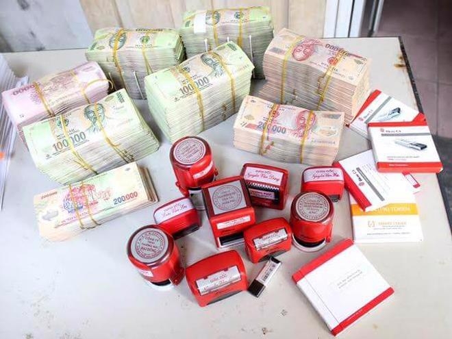 Cảnh giác thủ đoạn sử dụng con dấu, tài liệu giả để lừa doanh nghiệp Cảnh giác thủ đoạn sử dụng con dấu, tài liệu giả để lừa doanh nghiệp