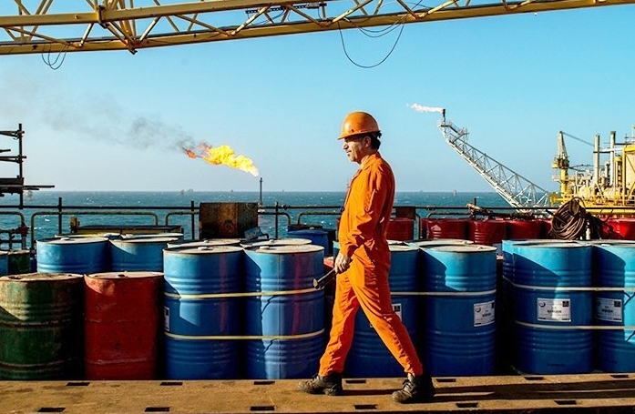 Sản lượng dầu của Iran tăng 16% bất chấp lệnh trừng phạt của Mỹ