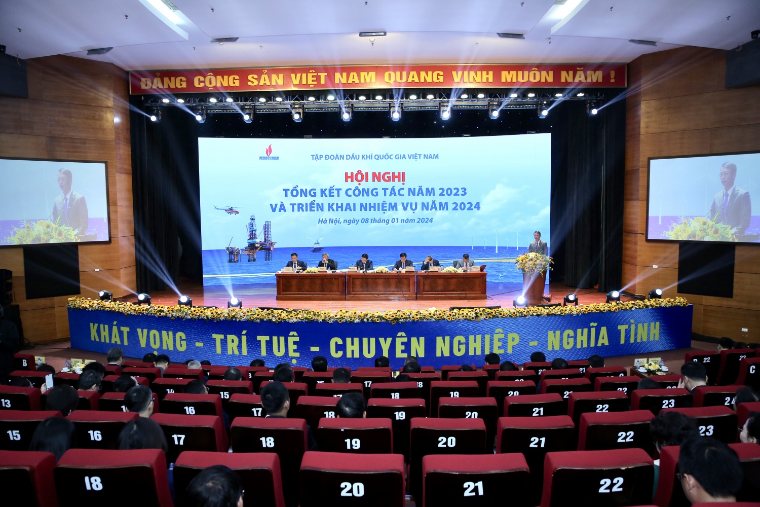 Các sự kiện nổi bật của Petrovietnam trong tuần từ ngày 7/1 đến 14/1/2024 Các sự kiện nổi bật của Petrovietnam trong tuần từ ngày 7/1 đến 14/1/2024