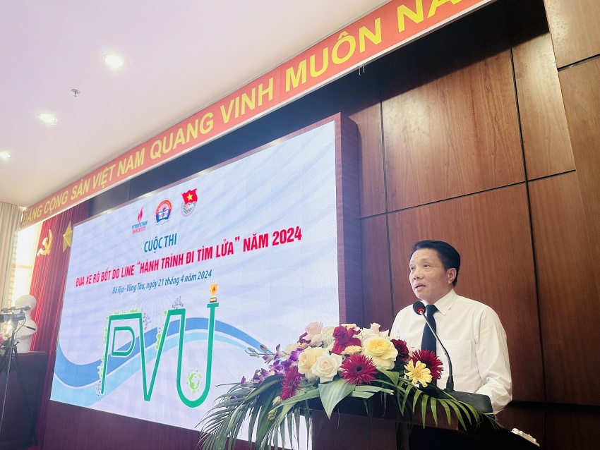 Sôi nổi cuộc thi Robot dò line với chủ đề “Hành trình đi tìm lửa” năm 2024 Sôi nổi cuộc thi Robot dò line với chủ đề “Hành trình đi tìm lửa” năm 2024