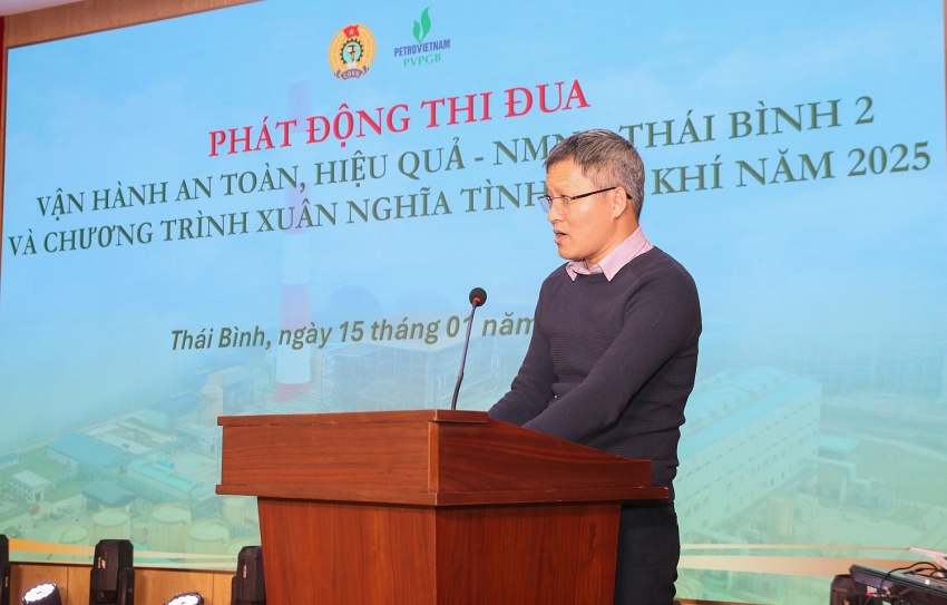 Phát biểu báo cáo về Tổng kết phong trào thi đua năm 2024 và Phát động thi đua năm 2025 Phát biểu báo cáo về Tổng kết phong trào thi đua năm 2024 và Phát động thi đua năm 2025