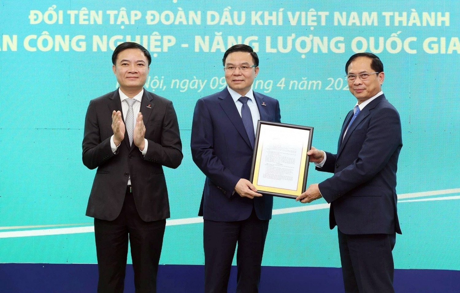 [P-Mag]Khát vọng vươn mình từ những đại hội