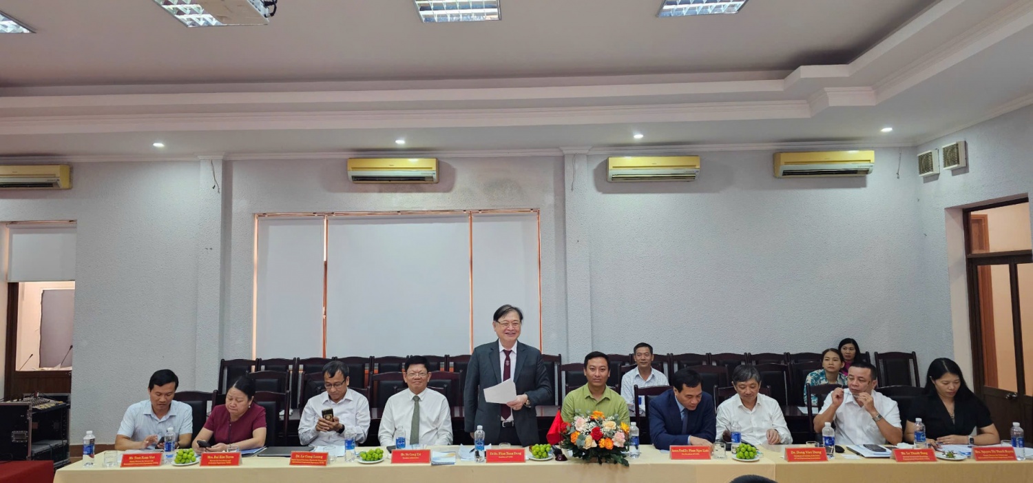 Chủ tịch VUSTA Phan Xuân Dũng phát biểu chào mừng Đoàn BAST đã đến thăm và làm việc tại Việt Nam, trong khuôn khổ hội nghị AFEO Midterm 2025