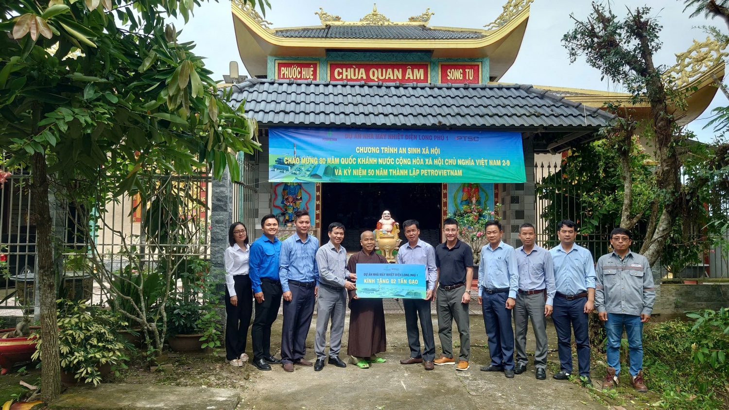 PTSC Long Phú tổ chức chương trình an sinh xã hội tại địa phương triển khai dự án