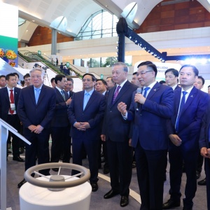 Sản phẩm mới từ nghiên cứu khoa học và đổi mới sáng tạo - Động lực tăng trưởng của Petrovietnam Sản phẩm mới từ nghiên cứu khoa học và đổi mới sáng tạo - Động lực tăng trưởng của Petrovietnam