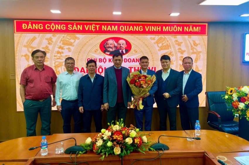 Đại hội các chi bộ trực thuộc nhiệm kỳ 2025 -2027 tiến tới Đại hội Đảng bộ Công ty cổ phần Dịch vụ Kỹ thuật Điện lực Dầu khí Việt Nam lần thứ IV nhiệm kỳ 2025 - 2030 Đảng bộ PVPS: Các chi bộ tổ chức thành công đại hội nhiệm kỳ 2025-2027