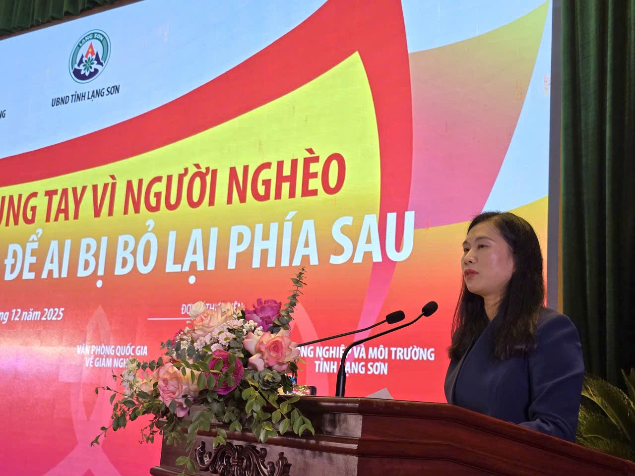 Giảm nghèo bền vững gắn với nông nghiệp sinh thái và bảo vệ môi trường Giảm nghèo bền vững gắn với nông nghiệp sinh thái và bảo vệ môi trường