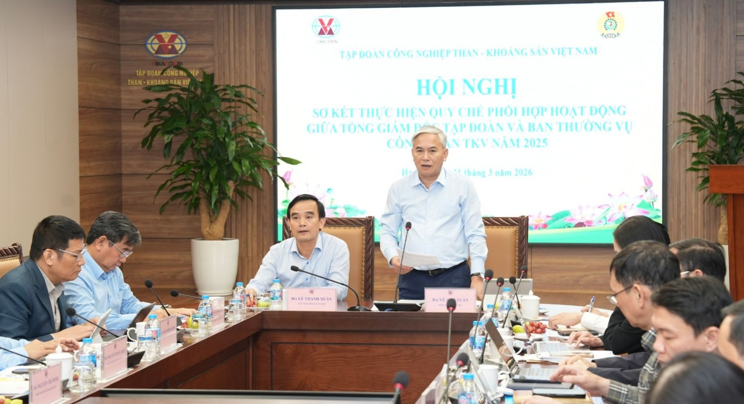 Công đoàn TKV tiếp tục nỗ lực xây dựng đội ngũ công nhân lao động ngày càng vững mạnh. Công đoàn TKV