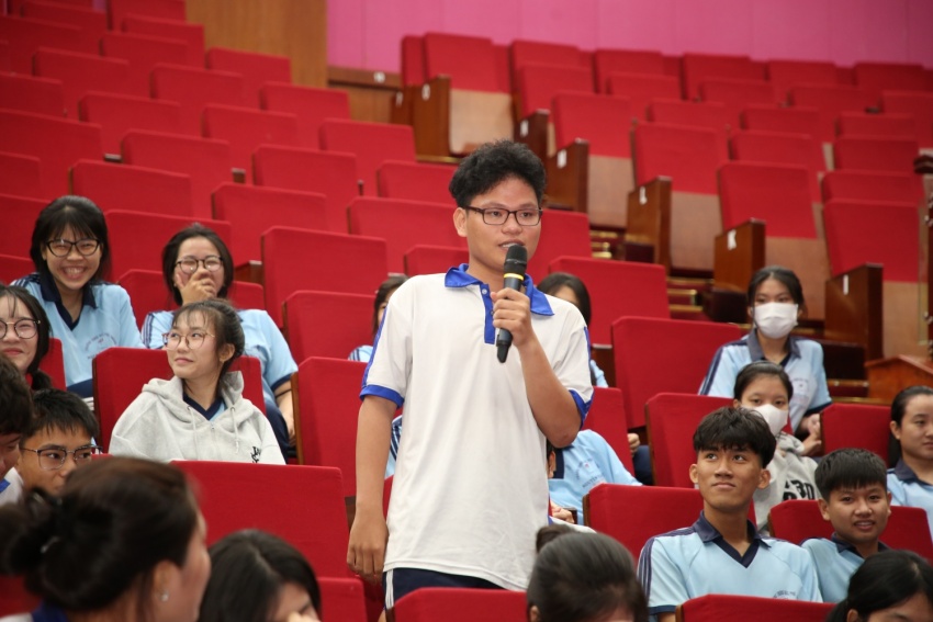 PVU và PV College tổ chức chuỗi chương trình hướng nghiệp cho học sinh THPT khu vực Bà Rịa - Vũng Tàu