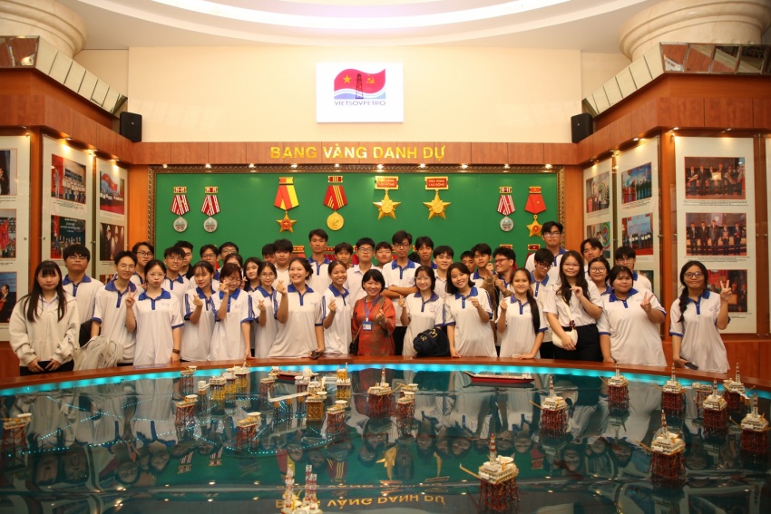 PVU và PV College tổ chức chuỗi chương trình hướng nghiệp cho học sinh THPT khu vực Bà Rịa - Vũng Tàu