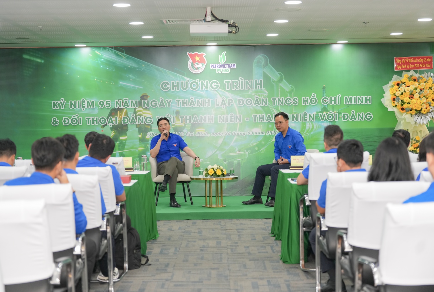 Chương trình đối thoại giữa đồng chí Bí thư Đảng ủy, Chủ tịch HĐQT PV GAS Nguyễn Thanh Bình và ĐVTN