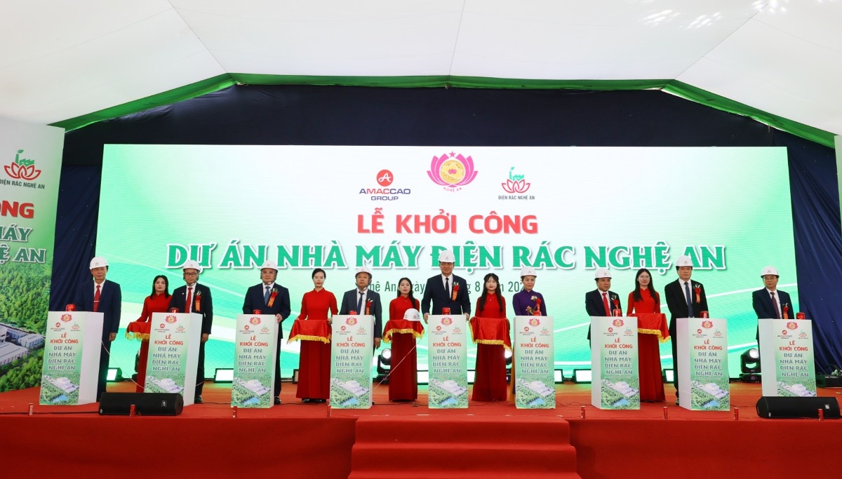 Nghệ An khởi công dự án nhà máy điện rác hơn 4.000 tỷ đồng Nghệ An khởi công dự án nhà máy điện rác hơn 4.000 tỷ đồng