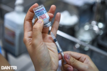 Hỏi đáp vắc xin Covid-19: Lỡ mũi 2 Pfizer, có được tiêm bù vắc xin khác?