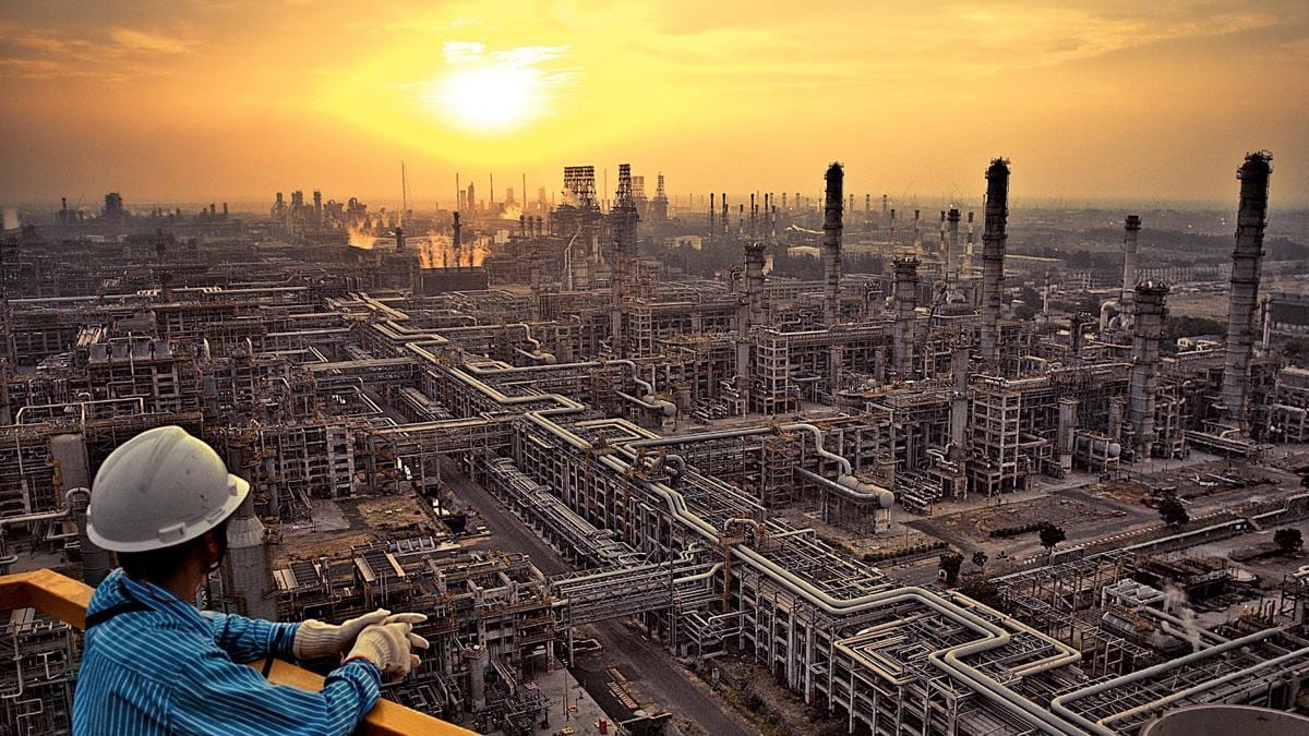 [PetroTimesMedia] Jamnagar Refinery (Ấn Độ): Nhà máy lọc dầu lớn nhất thế giới
