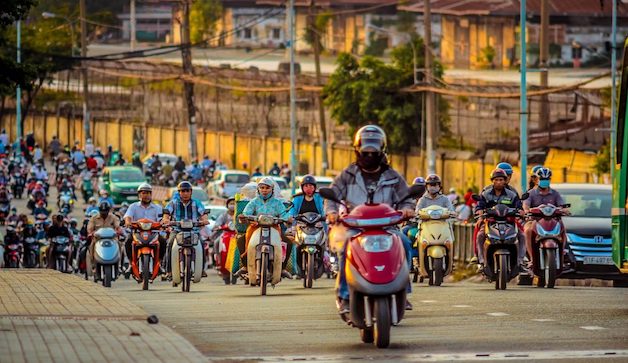Đổi mới mô hình tăng trưởng kinh tế hiện thực khát vọng dân tộc Nhịp sống kinh tế Việt Nam Thế giới #28 Đổi mới mô hình tăng trưởng kinh tế hiện thực khát vọng dân tộc Nhịp sống kinh tế Việt Nam Thế giới