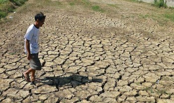 Sông Mekong cạn nước và cuộc đấu pháp lý với Bắc Kinh