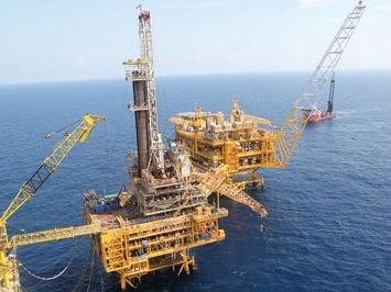 petrotimestv biendong poc niem tu hao cua nguoi dau khi viet nam