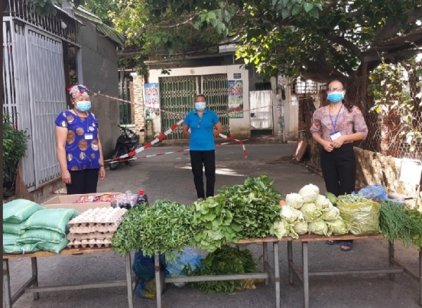 "Tiệm rau không đồng" của bác cựu chiến binh - Vimarsana News