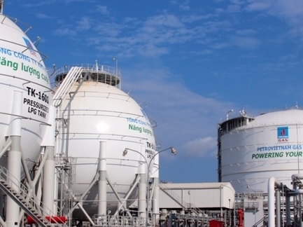 petrotimestv pv gas tu tin lam chu nganh cong nghiep khi