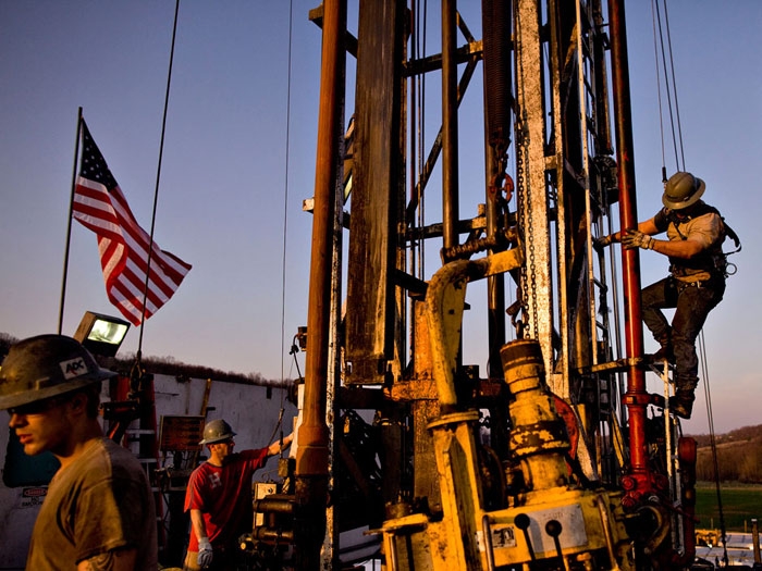 Mỹ kêu gọi OPEC+ tăng nguồn cung