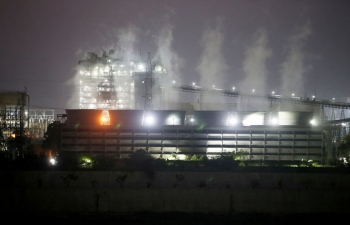 Ấn Độ đặt mục tiêu cắt giảm sản lượng điện từ 81 nhà máy điện than