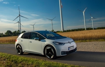 Volkswagen hợp tác đầu tư hơn 20 tỷ euro vào lĩnh vực kinh doanh pin xe hơi